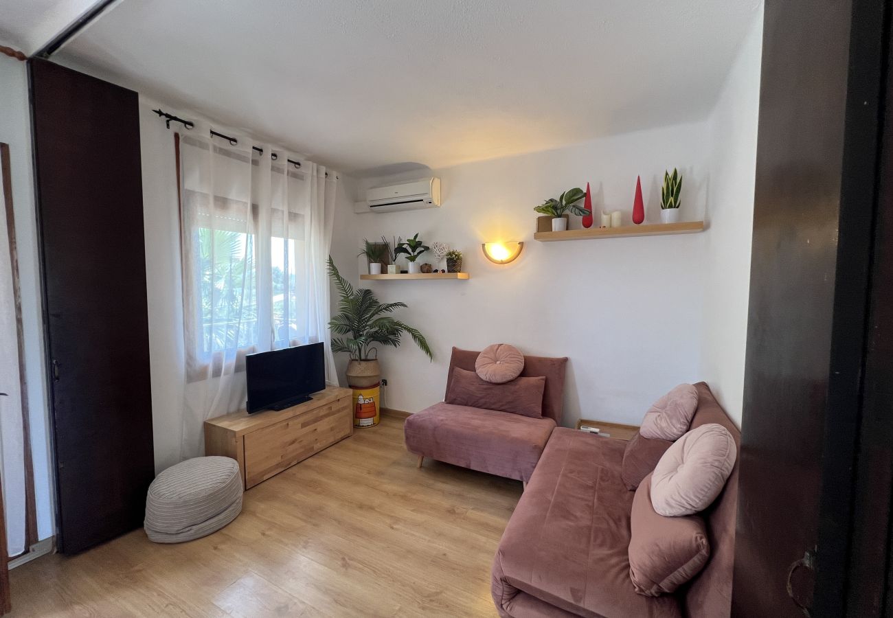 Ferienwohnung in Torroella de Montgri - Wohnung mit Vermietung Lizenz in Strandnähe