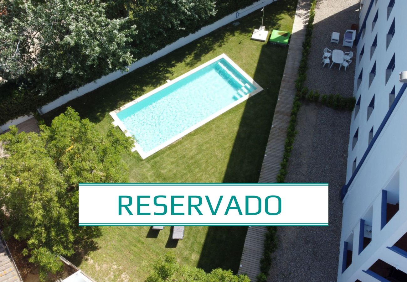 Ferienwohnung in Torroella de Montgri - Ter 31C-Renovierte Wohnung mit Terrasse, Meerblick und Gemeinschaftspool.