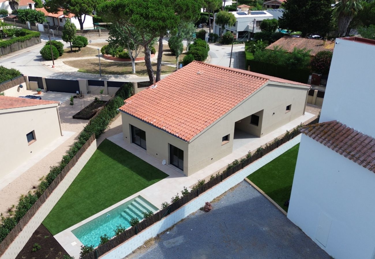 Villa in Torroella de Montgri - Renovierte Villa mit privatem Pool