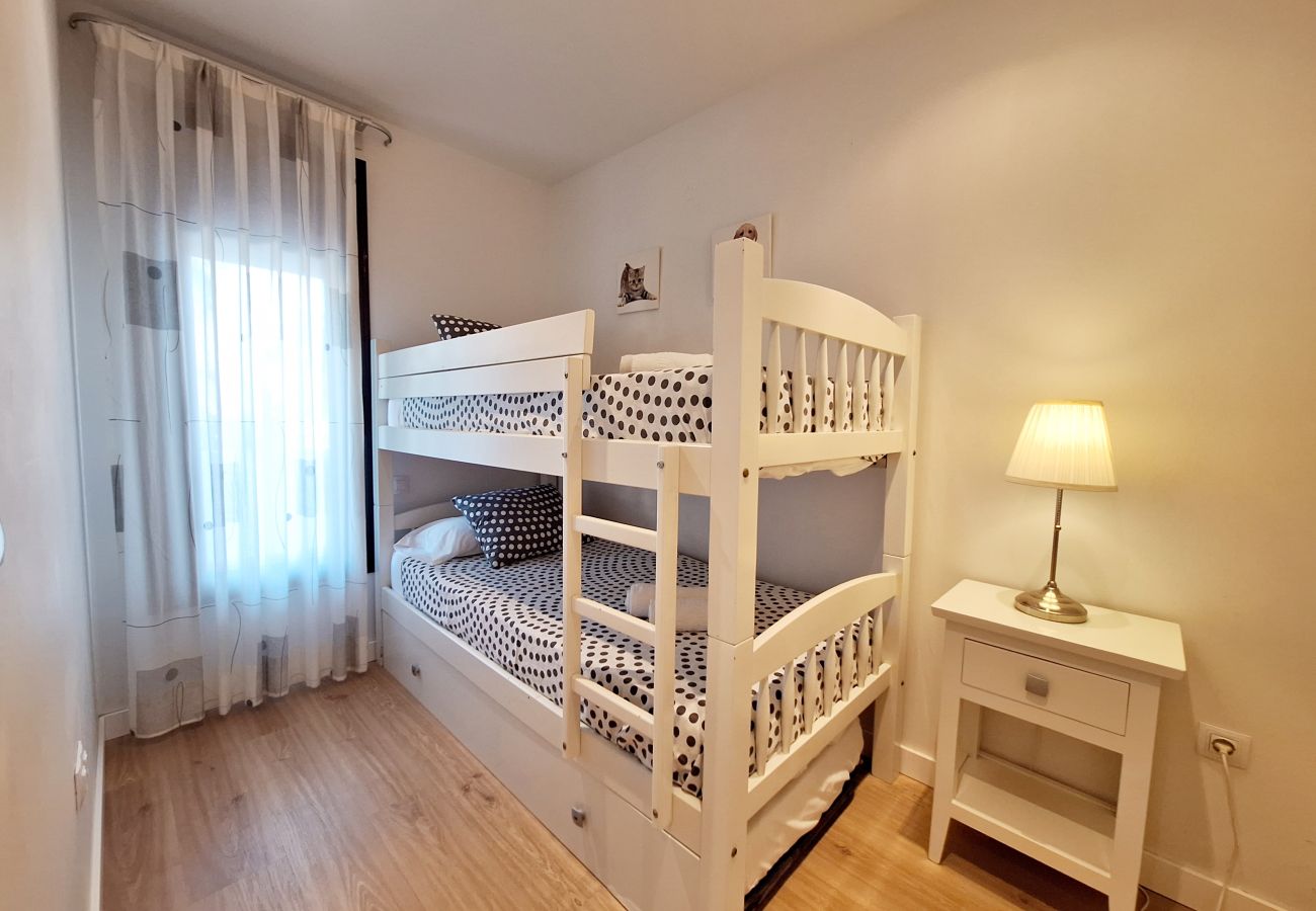 Ferienwohnung in Vera playa - Al Bajo Fam - Familienapartment mit Pool