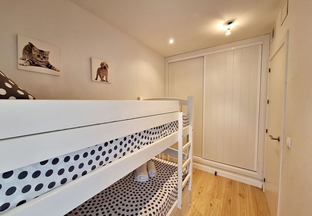 Ferienwohnung in Vera playa - Al Bajo Fam - Familienapartment mit Pool