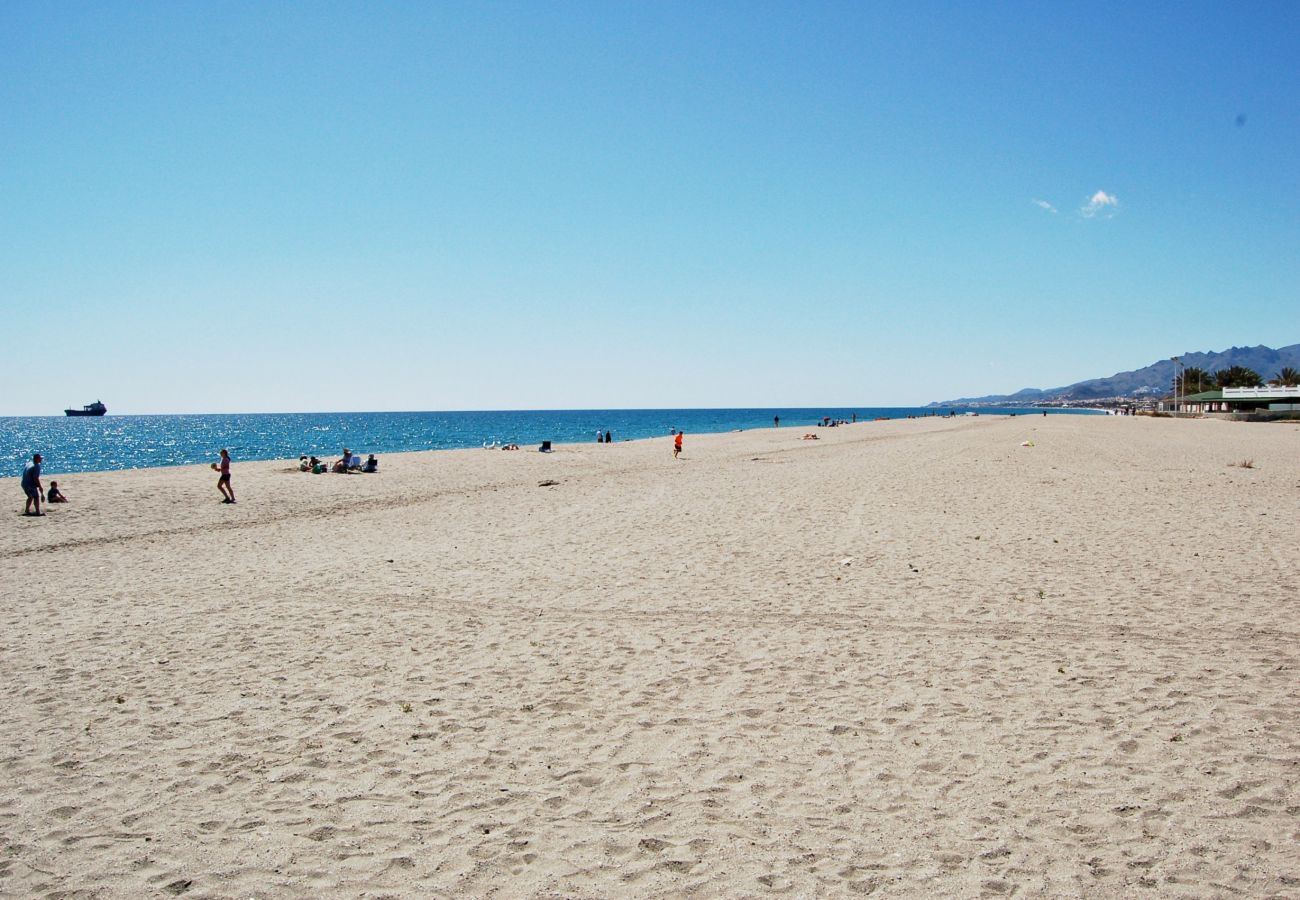 Ferienwohnung in Vera playa - Altos de Nuevo Vera - Strand 400M, WiFi & Terrasse