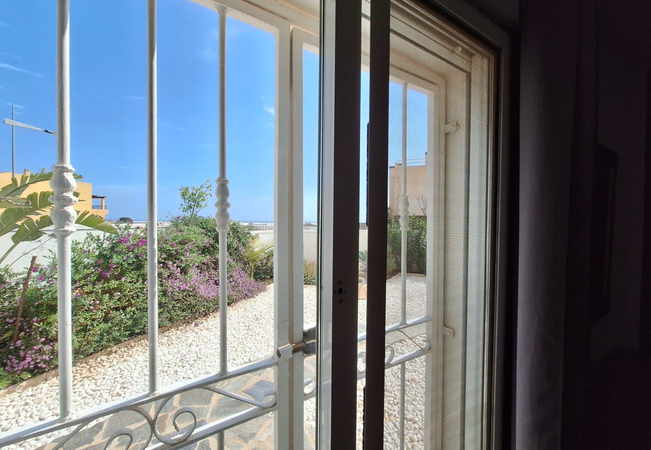 Ferienwohnung in Palomares - JP Bajo - Ferienwohnung mit privatem Garten und Parkplatz