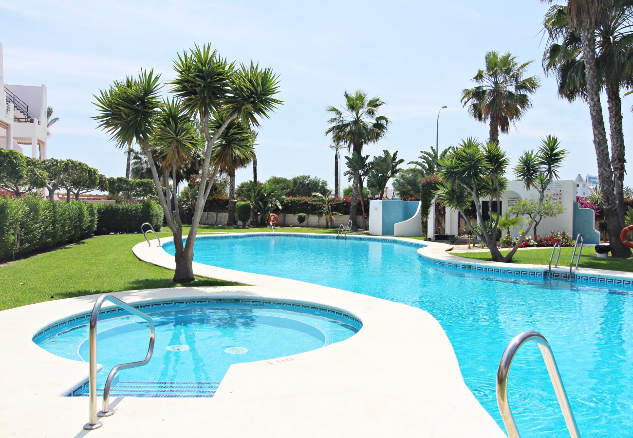 Ferienwohnung in Vera playa - FH - Penthouse mit Terrasse in der Nähe des Strandes El Playazo