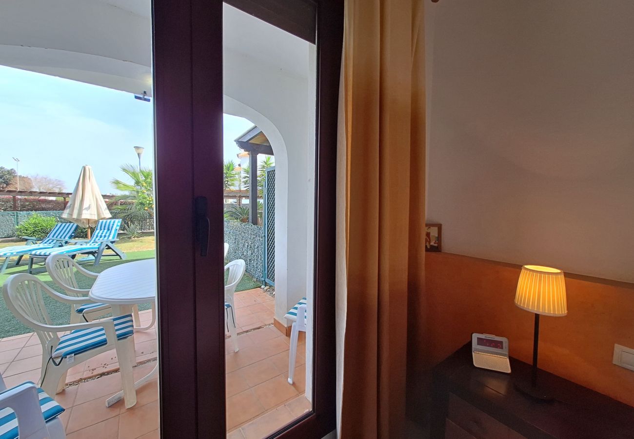 Ferienwohnung in Vera playa - JNV - Apartment am Strand mit privatem Garten