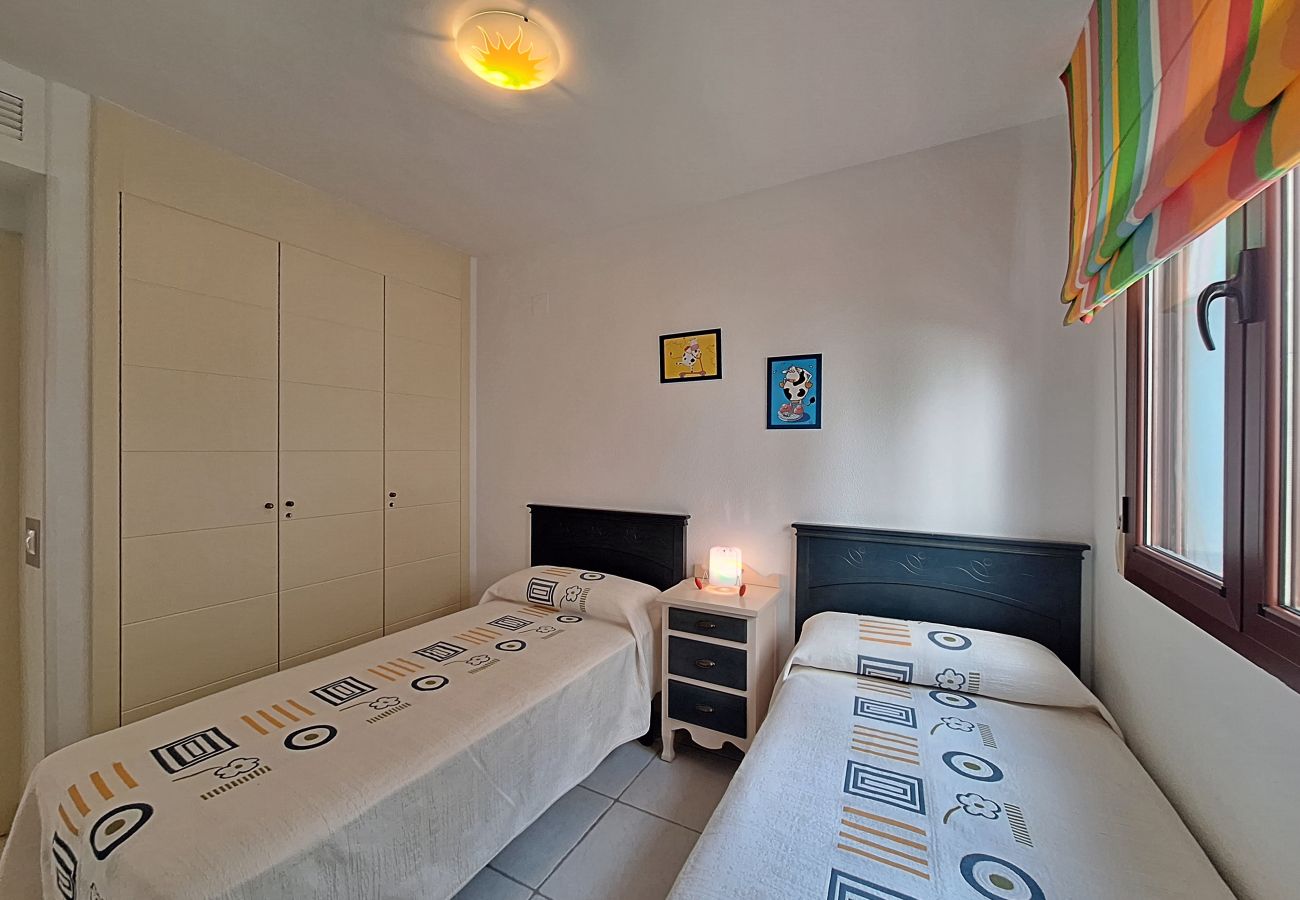 Ferienwohnung in Vera playa - JNV - Apartment am Strand mit privatem Garten