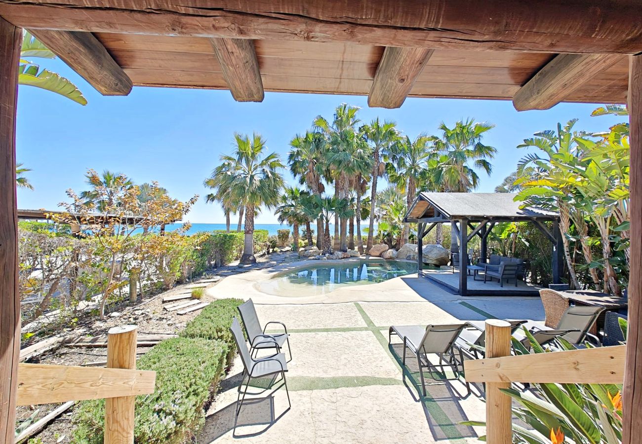Villa in Vera Playa - PM - Aan het strand met privézwembad