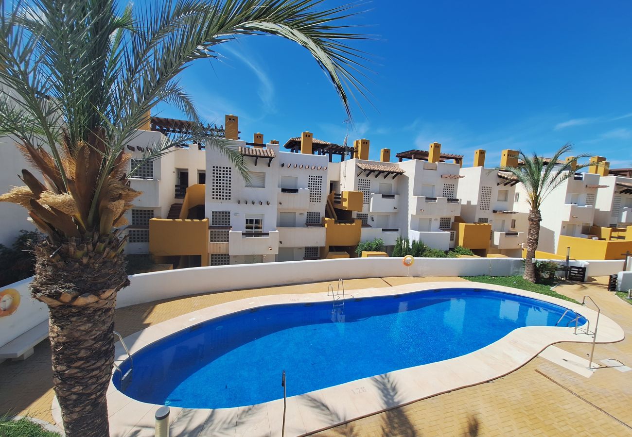 Appartement in Vera Playa - LM5 - Appartement met privétuin en zwembad in Vera Playa