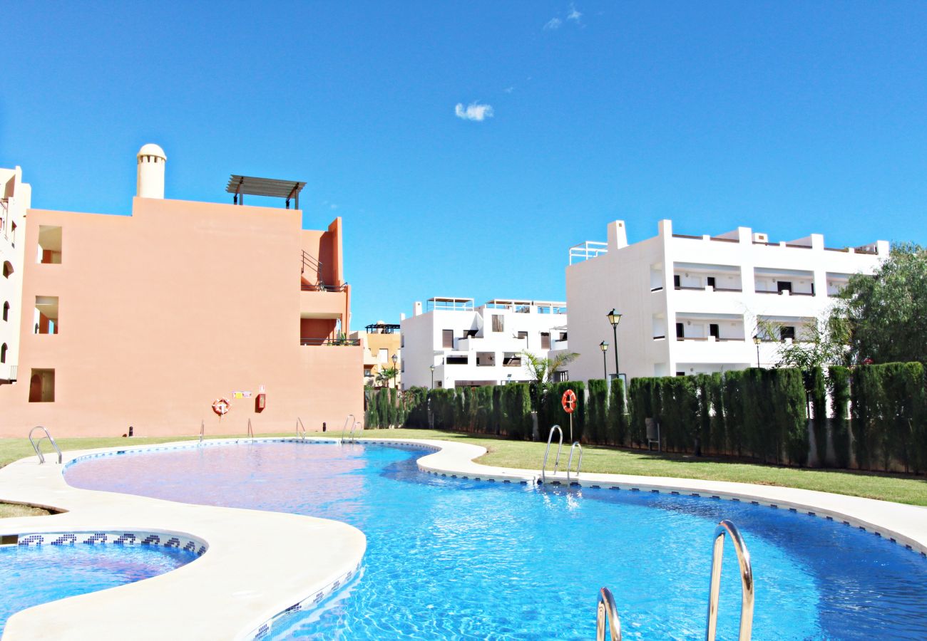 Appartement in Vera Playa - Paraíso de Vera Penthouse- 350 meter strand, WiFi & solarium