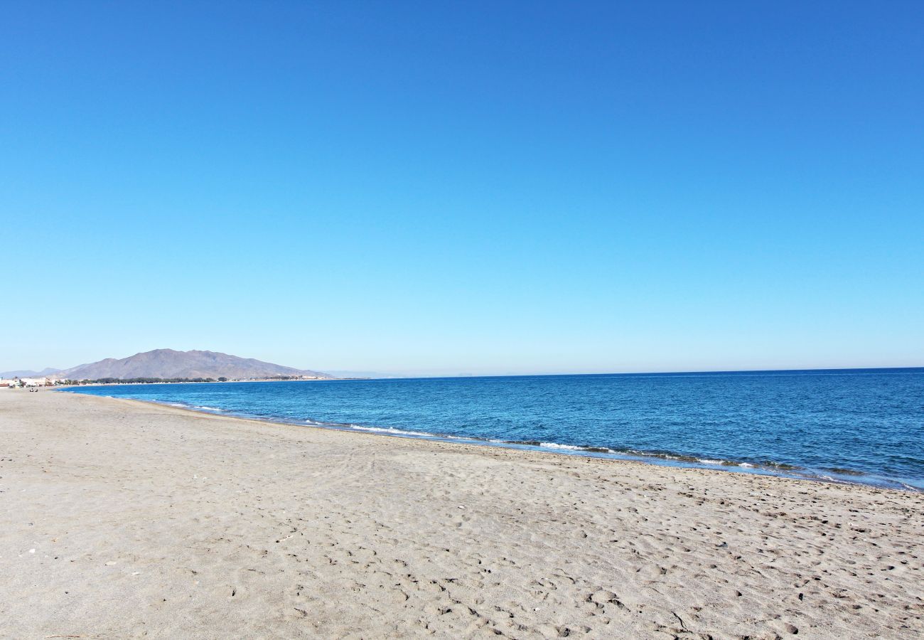 Rijhuis in Vera Playa - LC 34 - Vakantiehuis vlakbij zee
