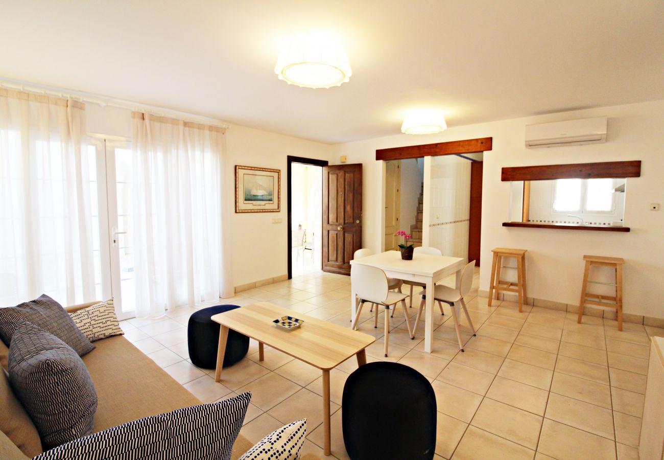 Rijhuis in Vera Playa - LC 34 - Vakantiehuis vlakbij zee