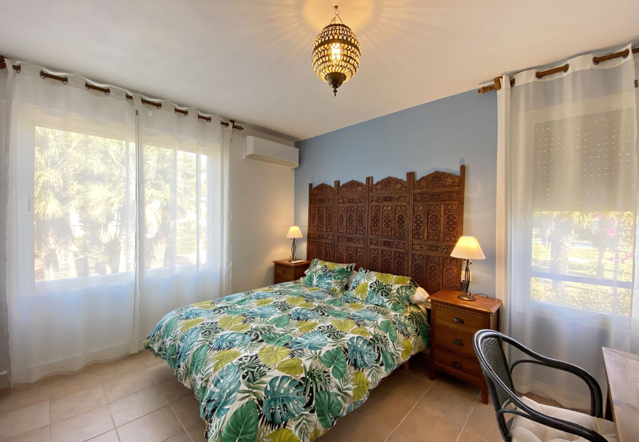 Rijhuis in Vera Playa - PB 01 - Vakantiehuis aan het strand in Vera Playa