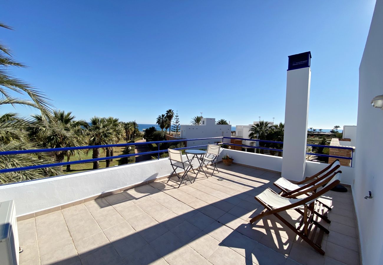 Rijhuis in Vera Playa - PB 01 - Vakantiehuis aan het strand in Vera Playa