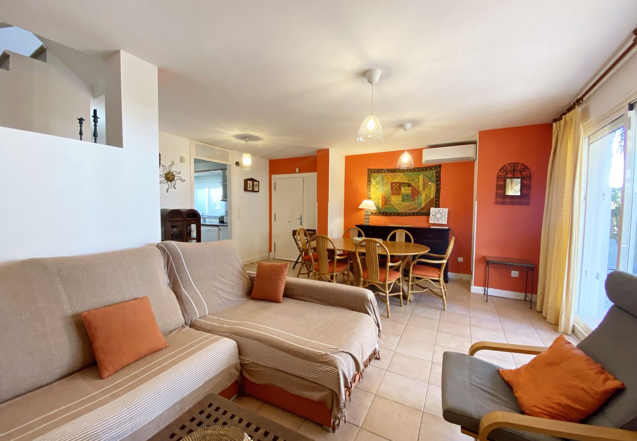 Rijhuis in Vera Playa - PB 01 - Vakantiehuis aan het strand in Vera Playa