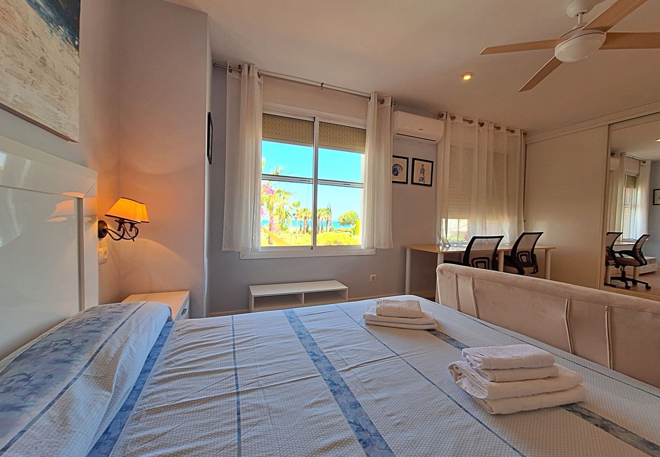 Rijhuis in Vera Playa - PB 02 - Vakantiehuis aan het strand