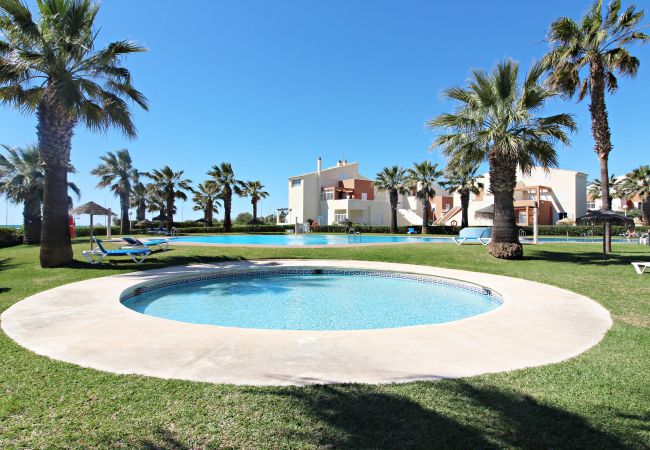 Appartement in Vera Playa - Vera Natura Bajo - Voor het strand, WiFi & privé tuin