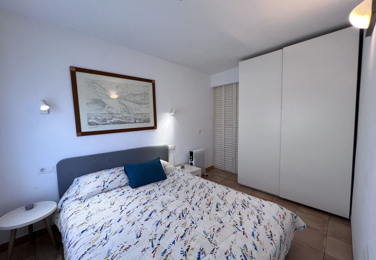 Huis in Torroella de Montgri - Casa Elena - 2 slaap- en 2 badkamers, tuin op begane grond