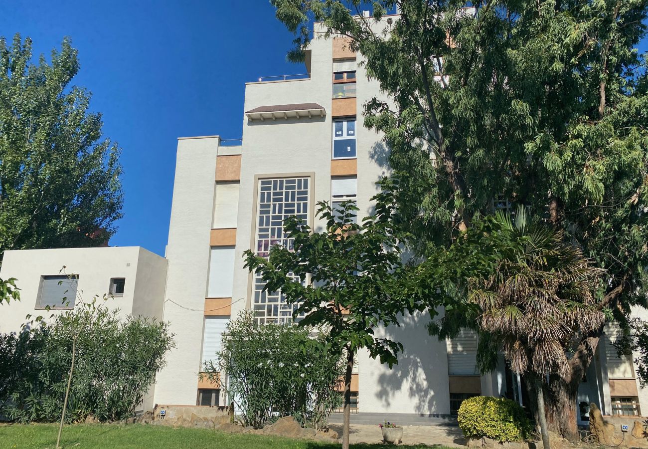 Huis in Torroella de Montgri - Casa Elena - 2 slaap- en 2 badkamers, tuin op begane grond