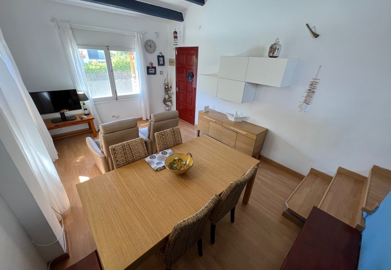 Rijhuis in Torroella de Montgri - Martinet Pati Blau met prive zwembad