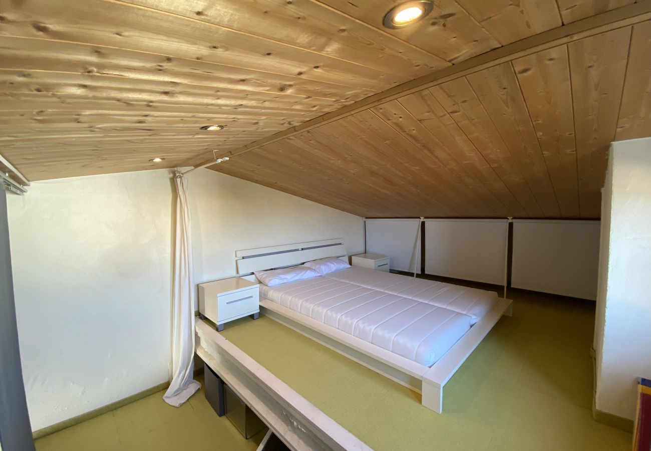 Appartement in Torroella de Montgri - Direct aan het strand met zeezicht