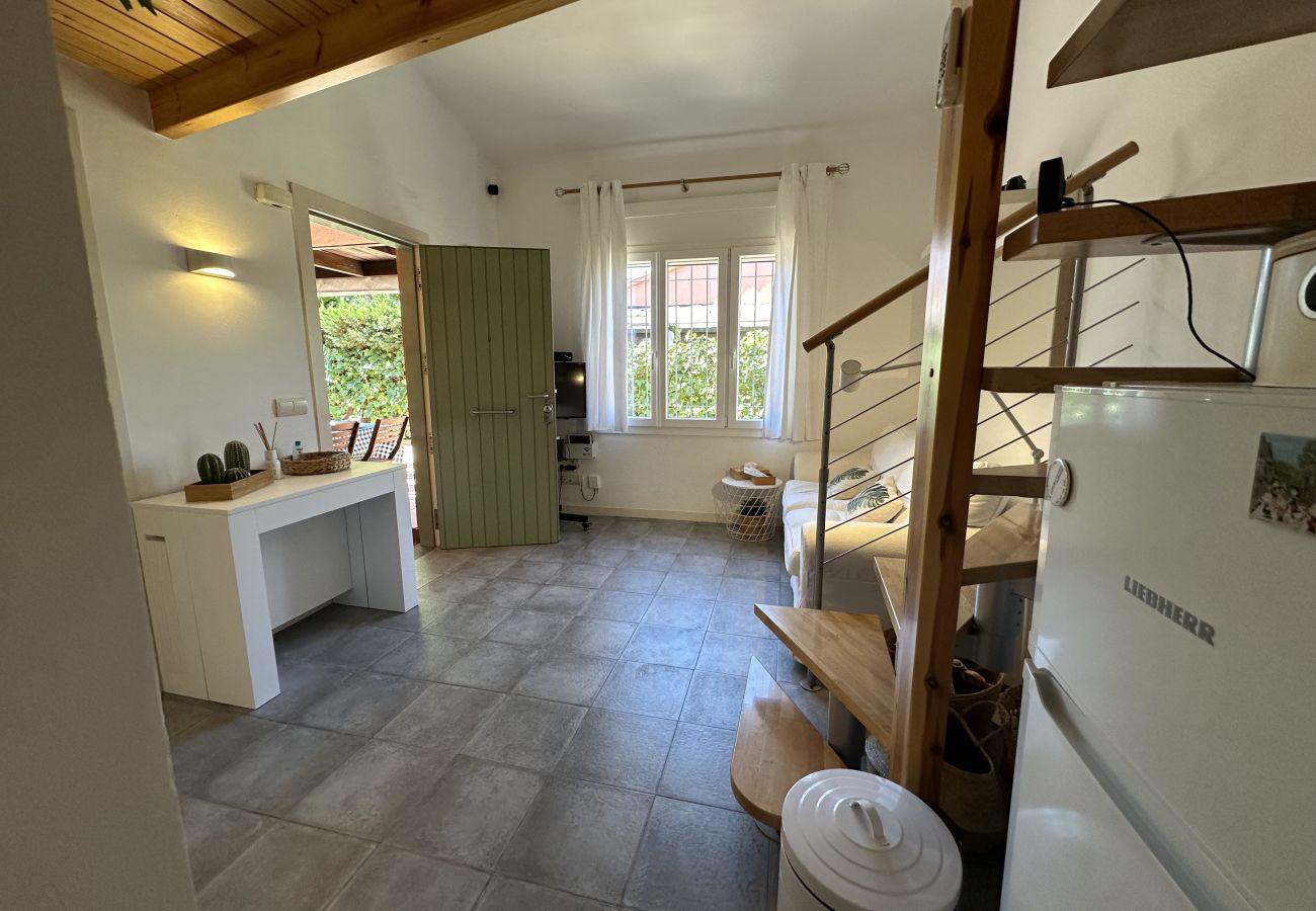 Rijhuis in Torroella de Montgri - Gregal 112  Charmant Huis met Privetuin en Gemeenschappelijk Zwembad.