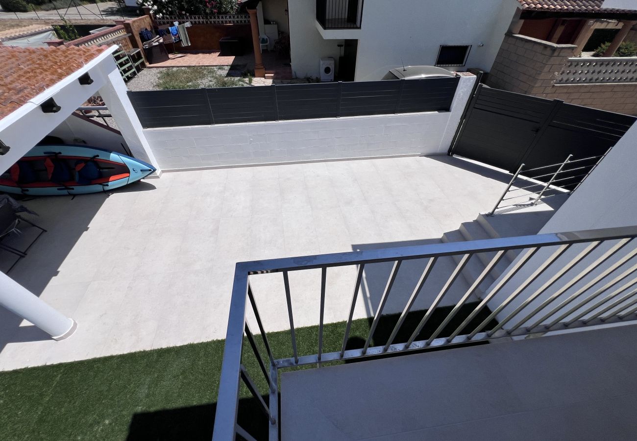 Rijhuis in Torroella de Montgri - Garsa 3: Gerenoneerd huis aan de Costa Brava met privé Tuin