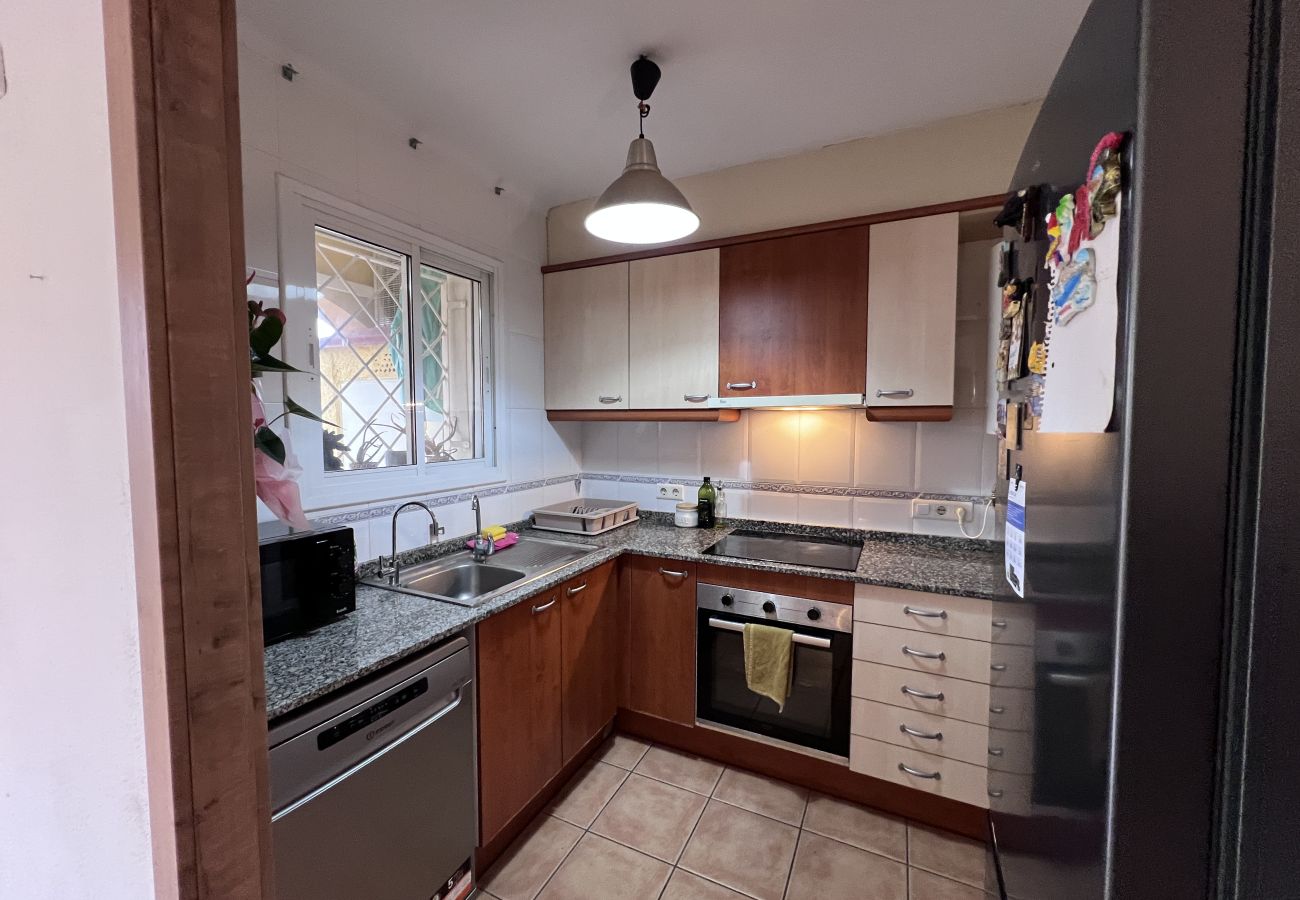 Villa in Torroella de Montgri - Geschakelde woning te koop aan Calle Pinsà 155