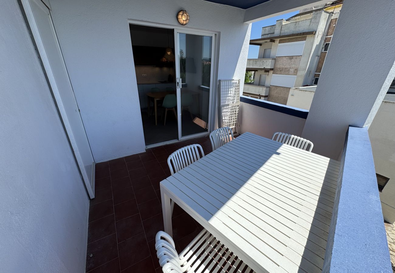 Appartement in Torroella de Montgri - 21D gerenoveerd, gemeenschappelijk zwembad en vergunning voor toeristisch gebruik