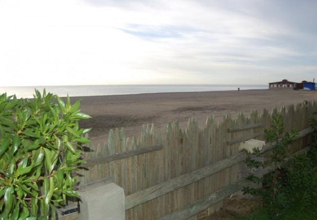 Villa en Vera playa - PM - En primera línea de playa con piscina privada