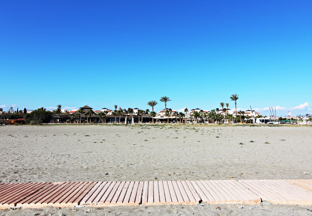 Apartamento en Vera playa - ANV - Apartamento con terraza en Vera Playa