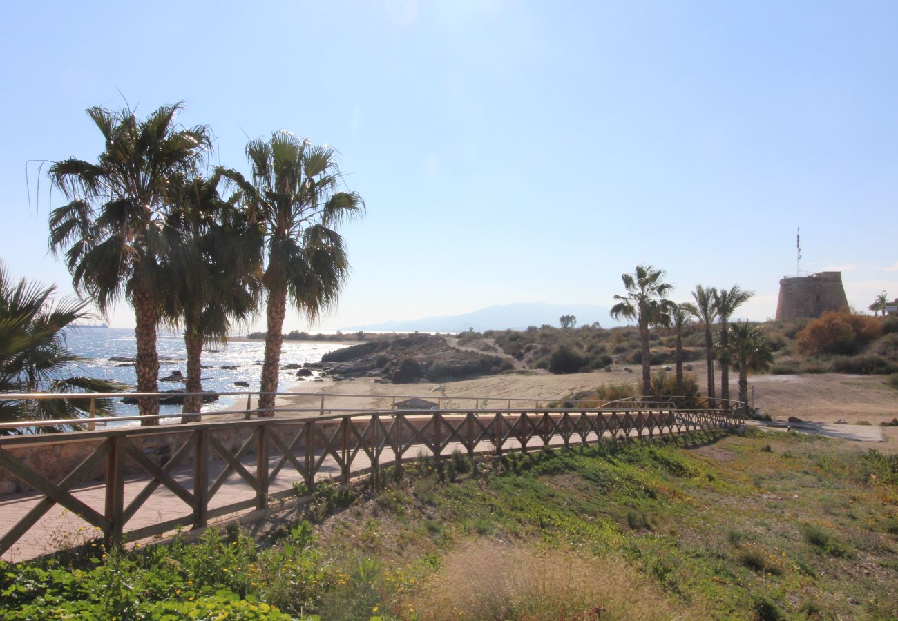 Apartamento en Villaricos - Harbour Lights Dúplex - 200m de la playa, WiFi, terraza