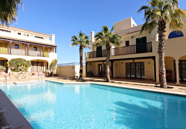 Apartamento en Villaricos - Harbour Lights Bajo - A 200m playa, WiFi, piscina comunitaria