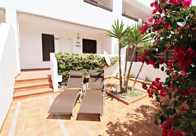 Apartamento en Vera playa - Alborada B134 - Jardín privado & WiFi