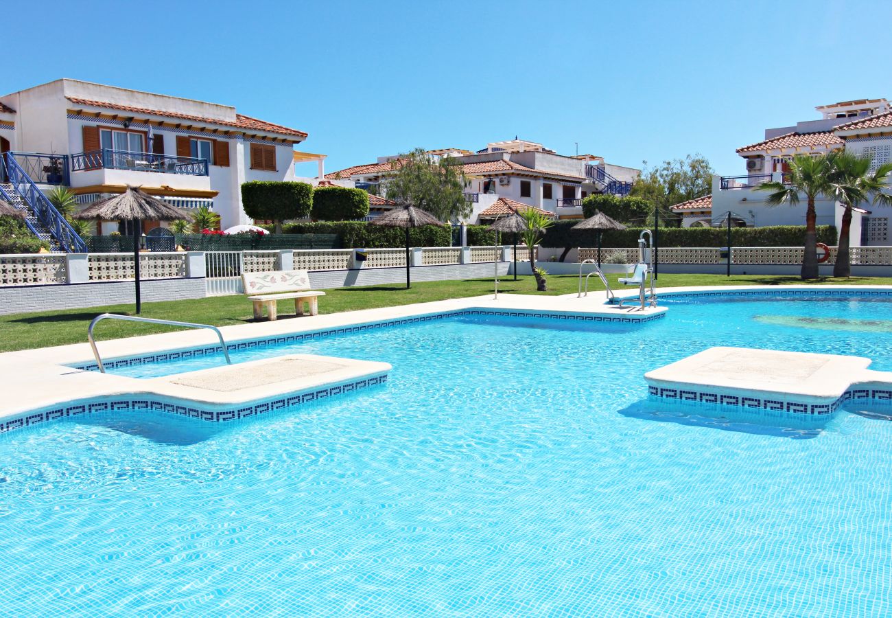 Apartamento en Vera playa - VM 6 - Dúplex con jardín privado cerca de la playa