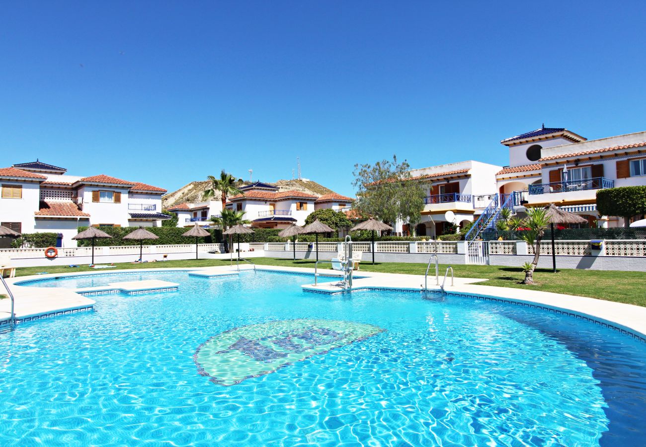 Apartamento en Vera playa - VM 6 - Dúplex con jardín privado cerca de la playa