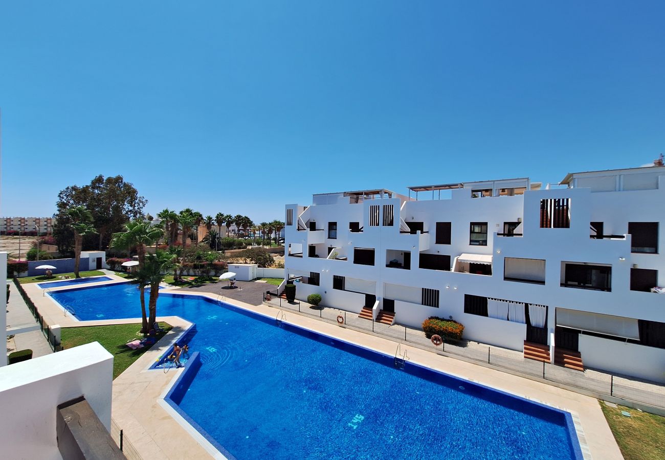 Apartamento en Vera playa - Al 318 - Ático con terraza cerca de la playa