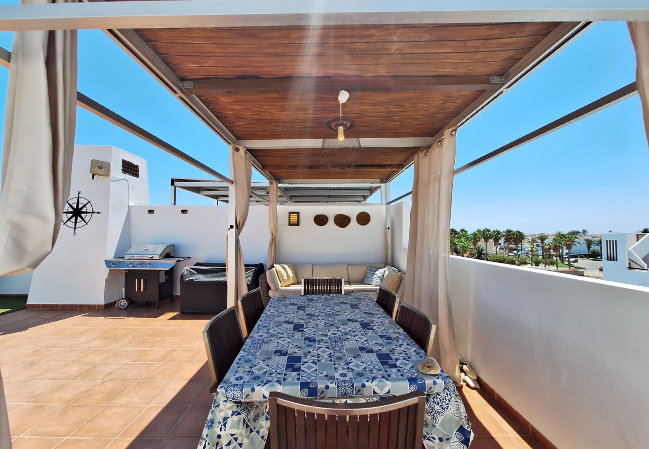 Apartamento en Vera playa - Al 318 - Ático con terraza cerca de la playa
