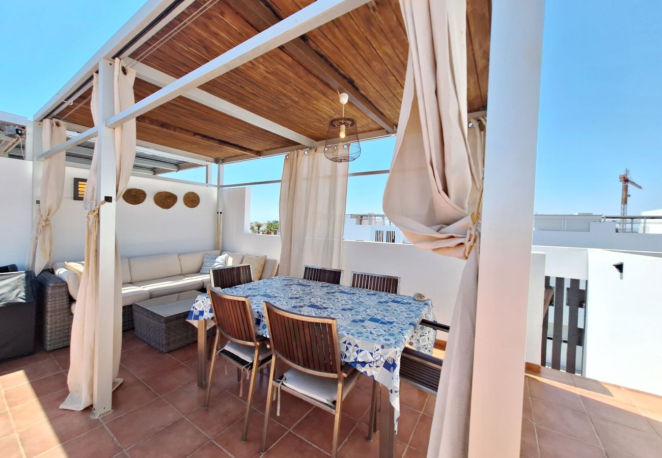 Apartamento en Vera playa - Al 318 - Ático con terraza cerca de la playa