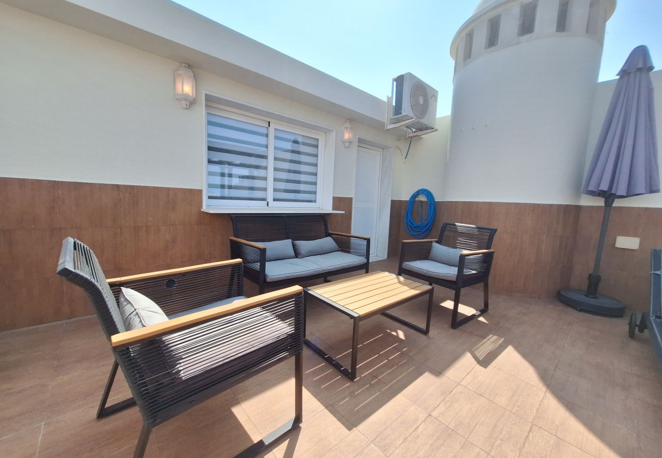 Apartamento en Vera playa - FH - Ático con terraza cerca de la playa El Playazo