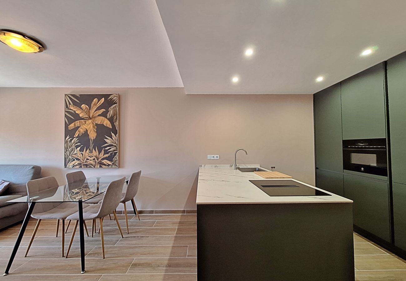 Apartamento en Vera playa - FH - Ático con terraza cerca de la playa El Playazo