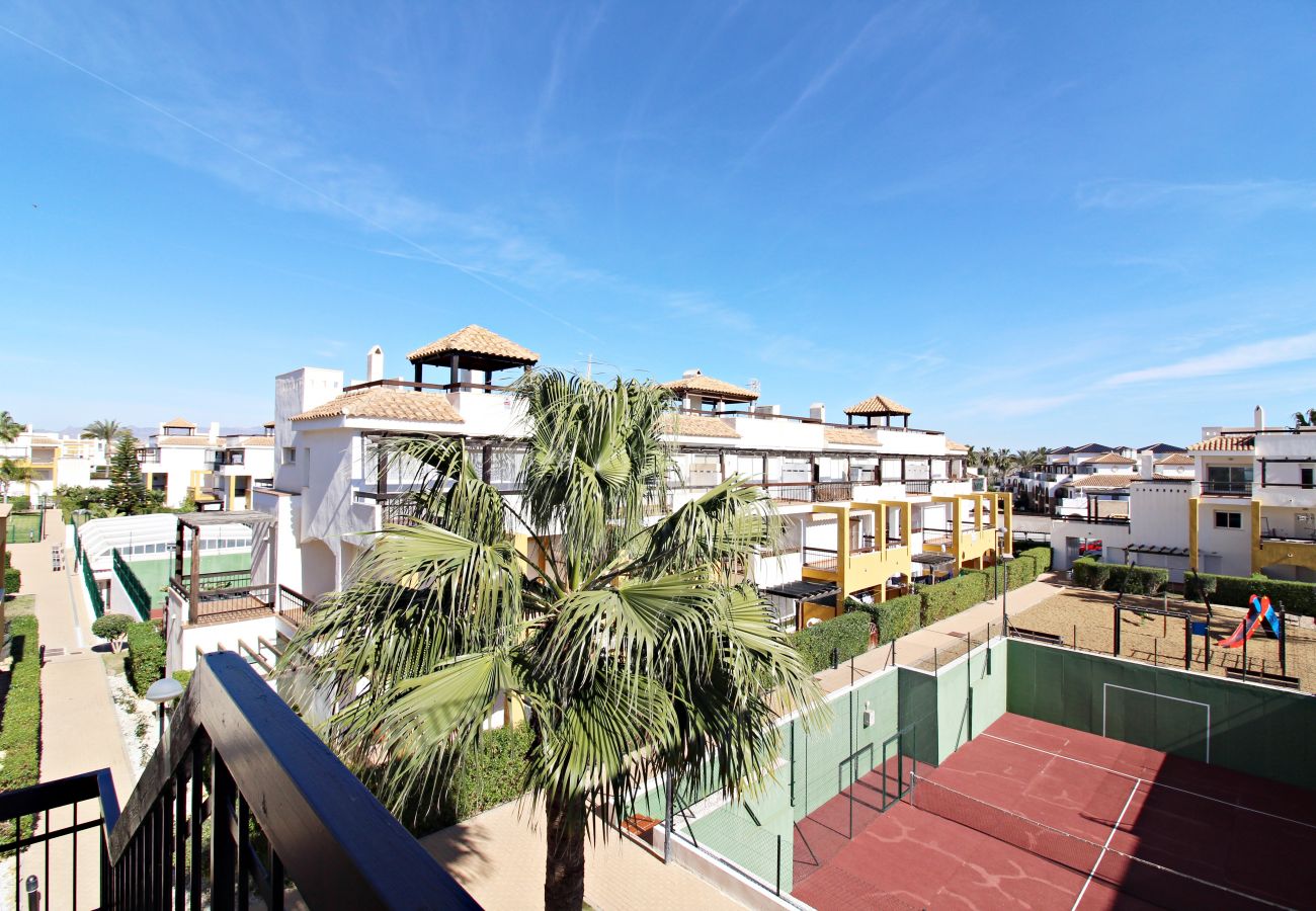 Apartamento en Vera playa - Lomas del Mar 1 - WiFi, terraza, & piscina climatizada