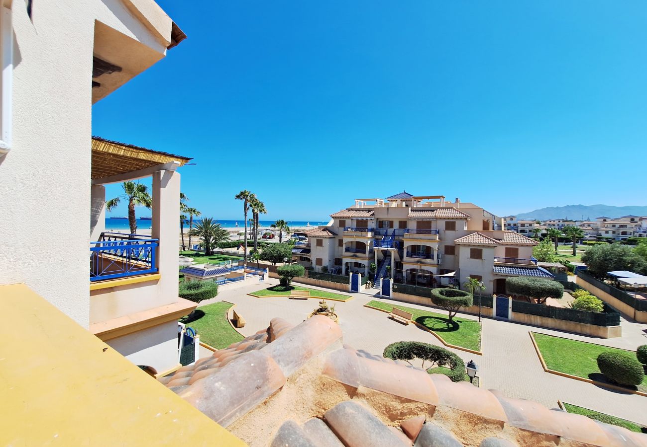 Apartamento en Vera playa - VM 4 - Ático en primera línea de playa con vistas al mar