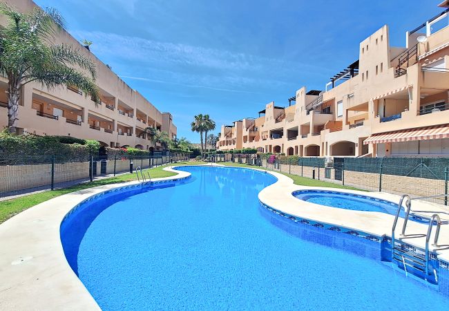 Apartamento en Vera playa - Nassau - Apartamento con terraza y piscina en Vera Playa