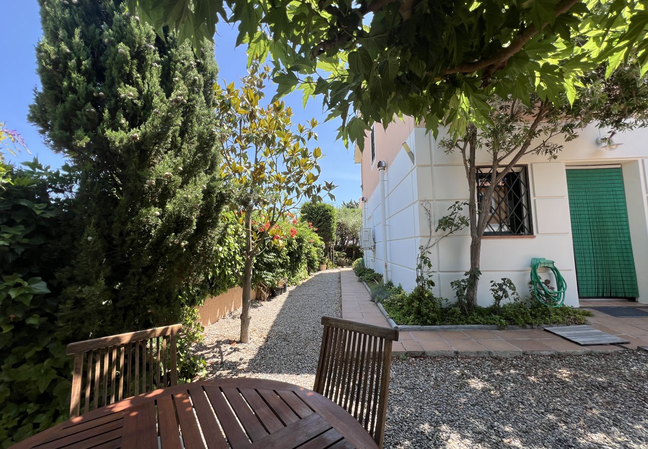 Casa en Torroella de Montgri - Daró 3D 03 casa esquinera con aire, piscina, cerca la playa