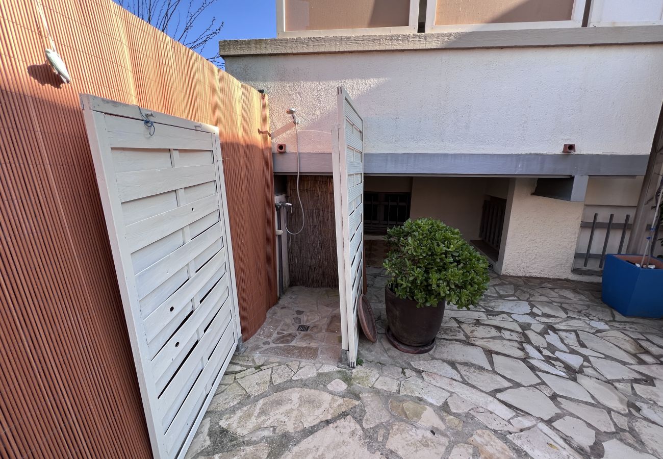 Casa en Torroella de Montgri - Casa Elena - 2 dormitorios ,2  baños y jardin planta baja