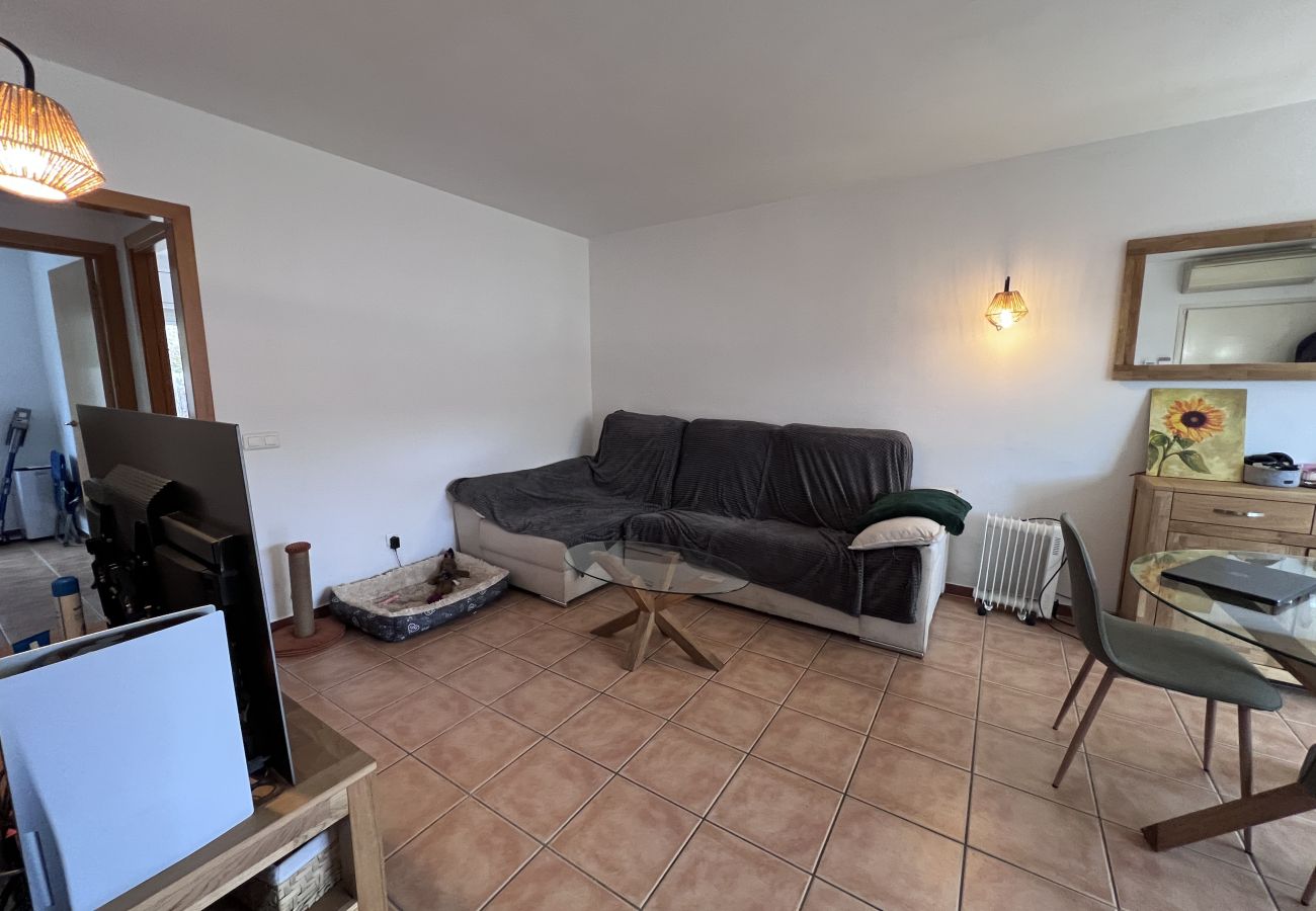 Chalet en Torroella de Montgri - Chalet adosado en venta en Calle Pinsà, 155