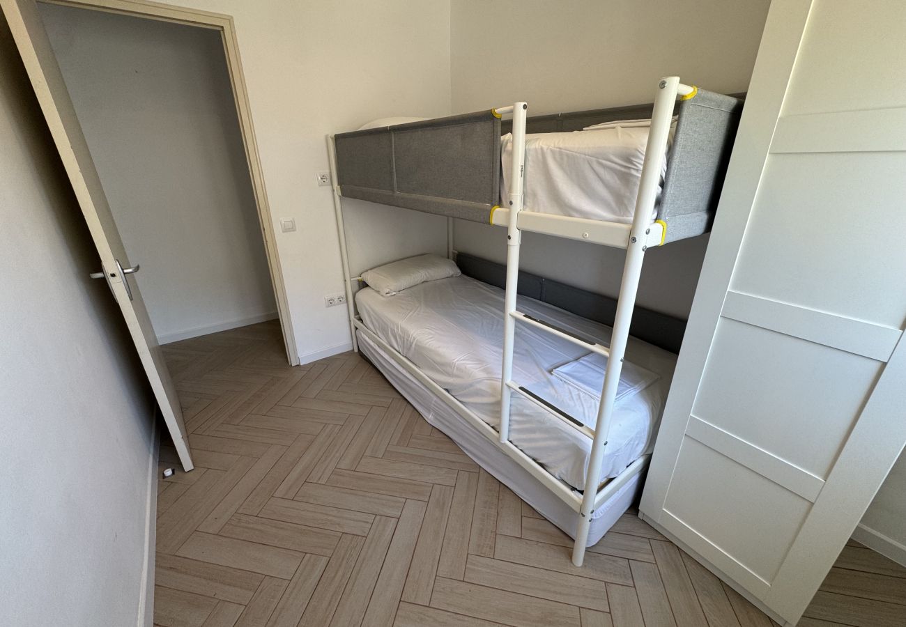 Apartamento en Torroella de Montgri - 21D renovado, piscina comunitaria y licencia uso turistico