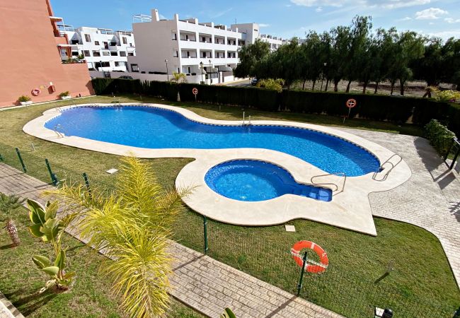 Appartement à Vera playa - Paraíso de Vera 1º - 350m plage, terrasse, piscine communautaire