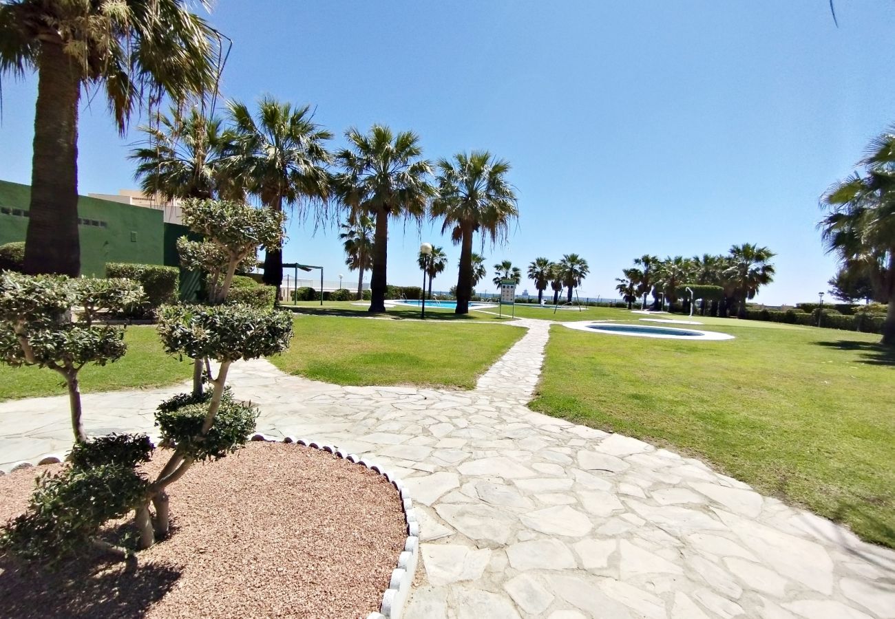 Maison mitoyenne à Vera playa - Playa de Baria I Adosado - Devant la plage, WiFi & jardin 
