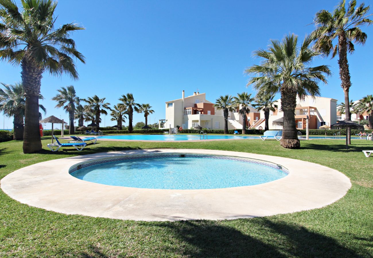 Appartement à Vera playa - Vera Natura Bajo - Devant la plage, WiFi & jardin privé